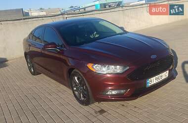 Седан Ford Fusion 2018 в 