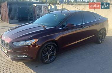 Седан Ford Fusion 2018 в 