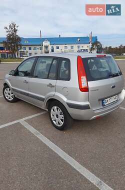 Хетчбек Ford Fusion 2008 в 