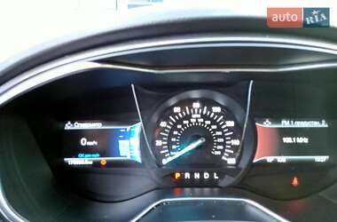 Седан Ford Fusion 2016 в 