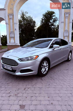 Седан Ford Fusion 2014 в 