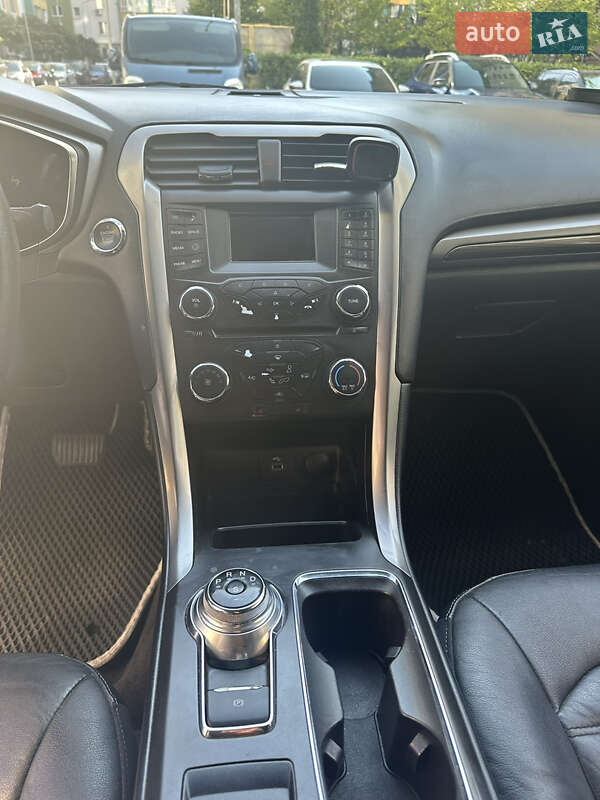 Седан Ford Fusion 2017 в Киеве