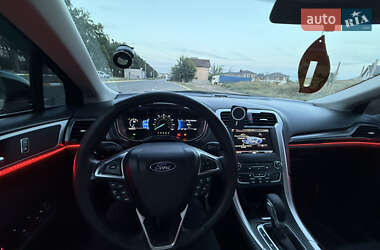 Седан Ford Fusion 2016 в Києві