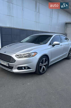 Седан Ford Fusion 2015 в Одесі