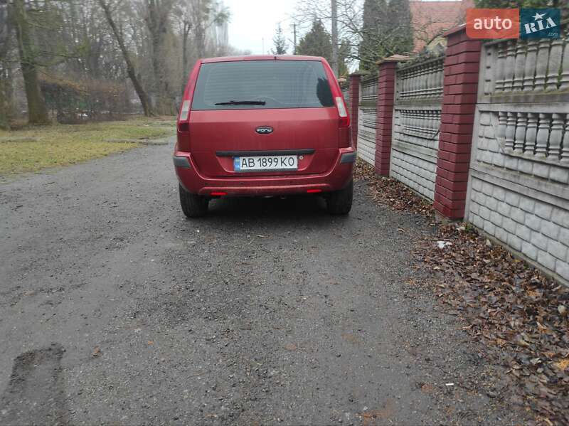 Хэтчбек Ford Fusion 2007 в Виннице