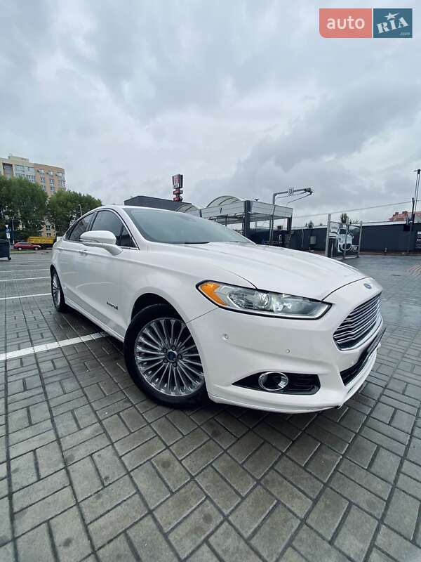 Седан Ford Fusion 2014 в Киеве