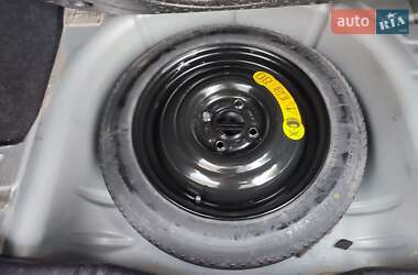 Хетчбек Ford Fusion 2003 в 