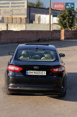 Седан Ford Fusion 2015 в 