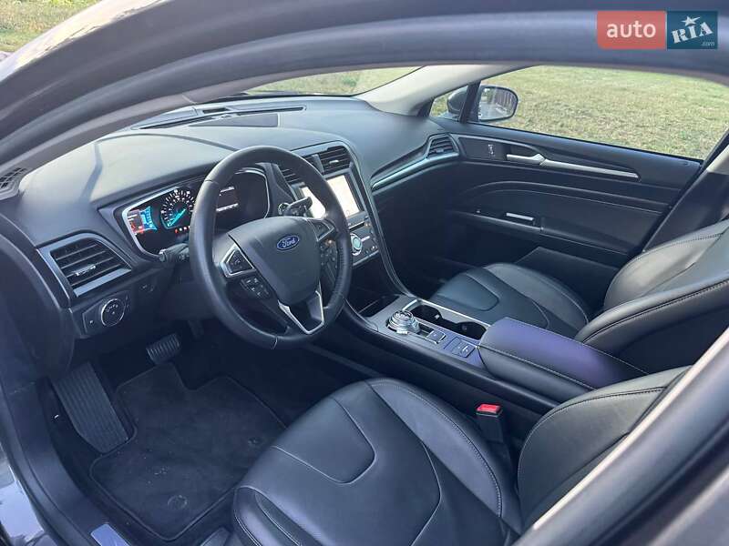 Седан Ford Fusion 2019 в Києві