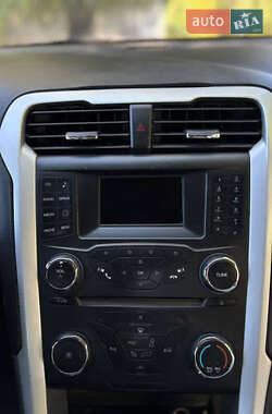 Седан Ford Fusion 2015 в 