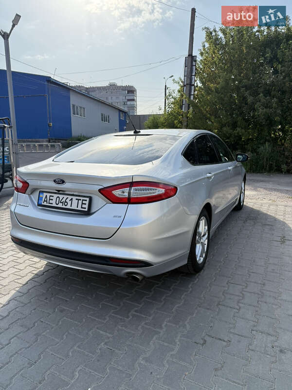 Седан Ford Fusion 2015 в Житомире