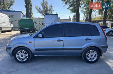 Хэтчбек Ford Fusion 2007 в 
