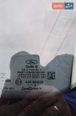 Седан Ford Fusion 2013 в 