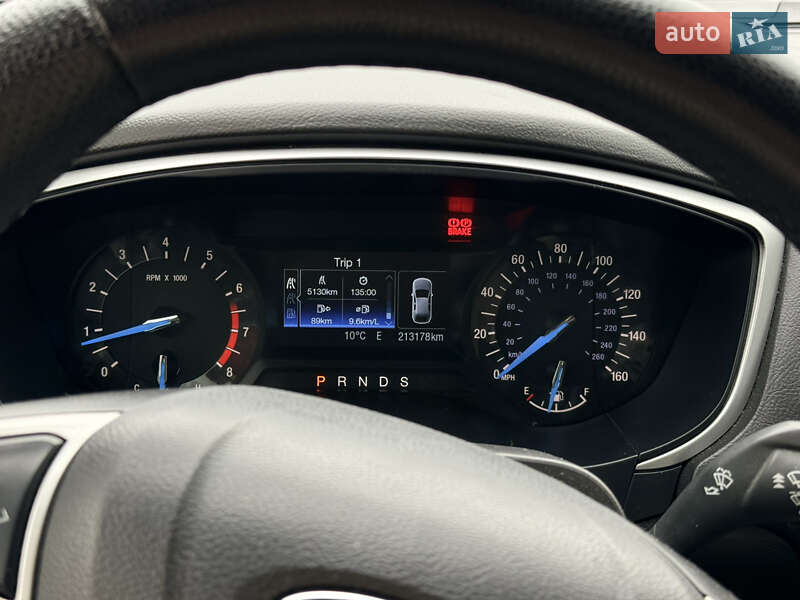 Седан Ford Fusion 2015 в Балті