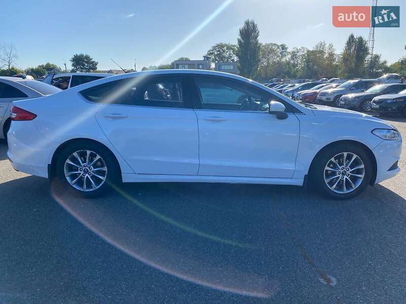 Седан Ford Fusion 2017 в Киеве
