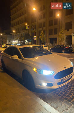 Седан Ford Fusion 2014 в Киеве
