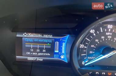 Седан Ford Fusion 2019 в 