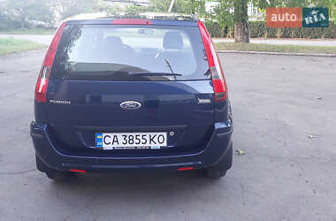 Хетчбек Ford Fusion 2004 в 