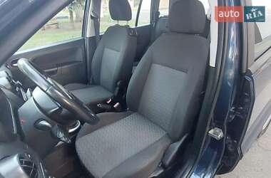 Хетчбек Ford Fusion 2004 в 