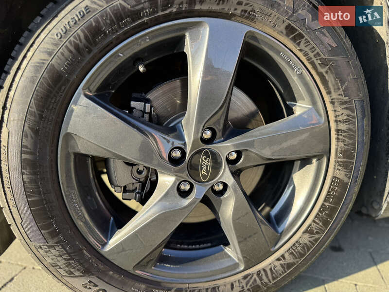 Седан Ford Fusion 2018 в Хмельницком