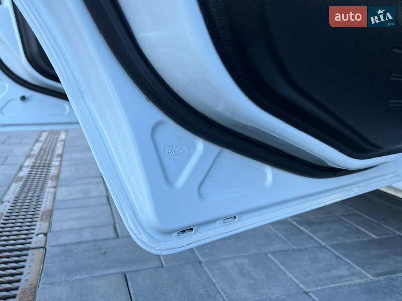 Хэтчбек Ford Fusion 2009 в Киеве фото 77 Хэтчбек Ford Fusion 2009 в Киеве