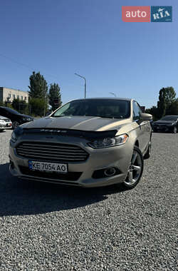 Седан Ford Fusion 2015 в Павлограде