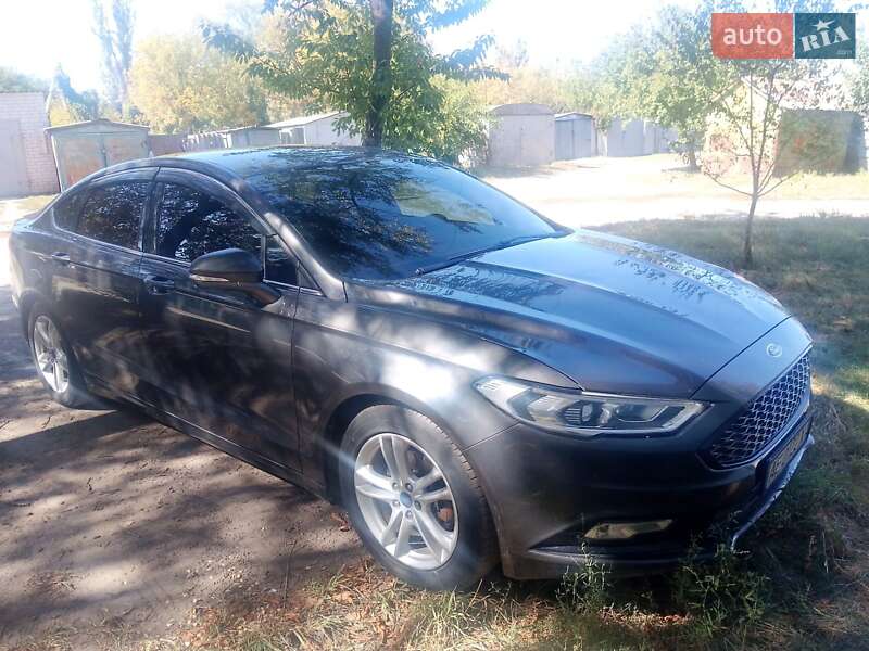 Седан Ford Fusion 2018 в Перещепине