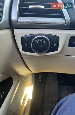 Седан Ford Fusion 2014 в 