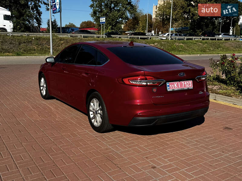 Седан Ford Fusion 2020 в Полтаві