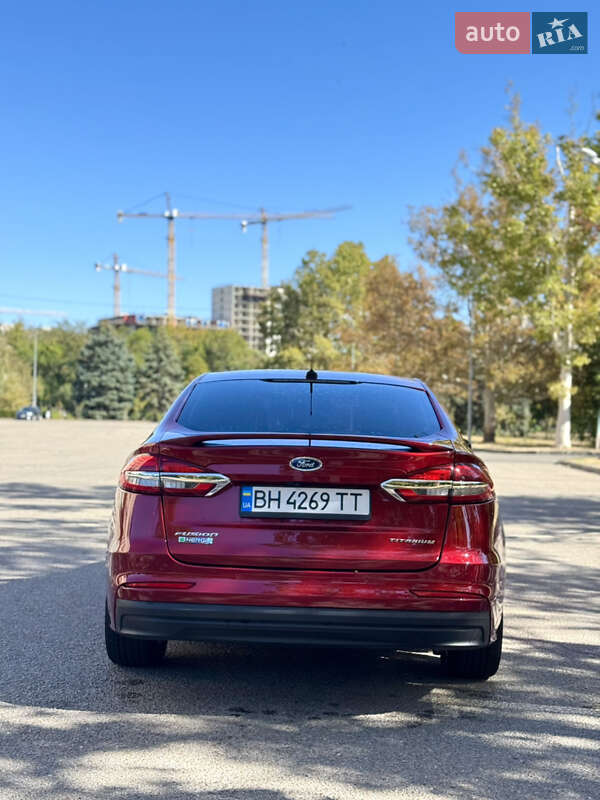 Седан Ford Fusion 2019 в Одессе