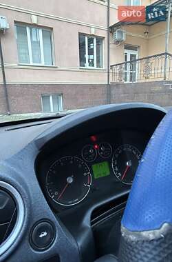 Хэтчбек Ford Fusion 2007 в 