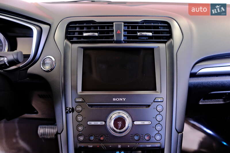 Седан Ford Fusion 2020 в Одесі