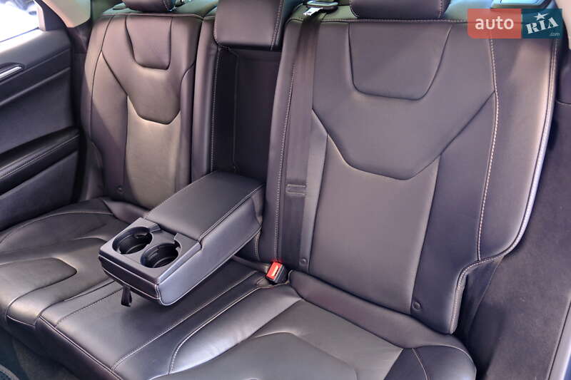 Седан Ford Fusion 2020 в Одесі