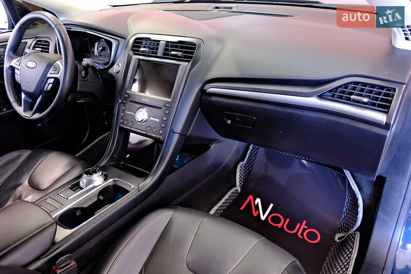 Седан Ford Fusion 2020 в Одесі