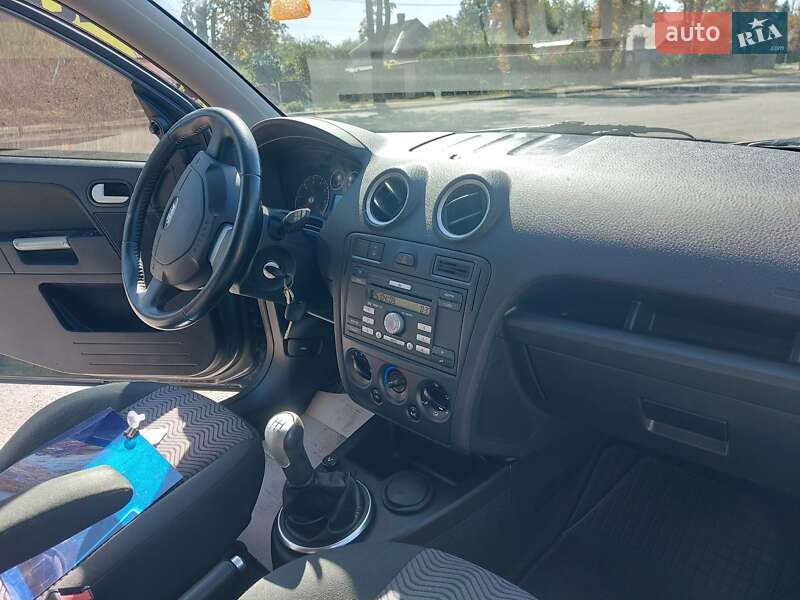 Хетчбек Ford Fusion 2009 в Первомайську фото 11 Хетчбек Ford Fusion 2009 в Первомайську