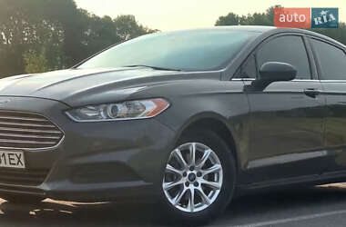 Седан Ford Fusion 2015 в Коломые