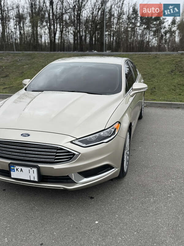 Седан Ford Fusion 2017 в Киеве фото 21 Седан Ford Fusion 2017 в Киеве