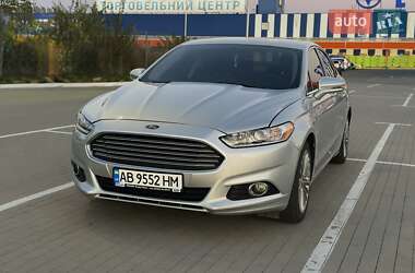 Седан Ford Fusion 2016 в 