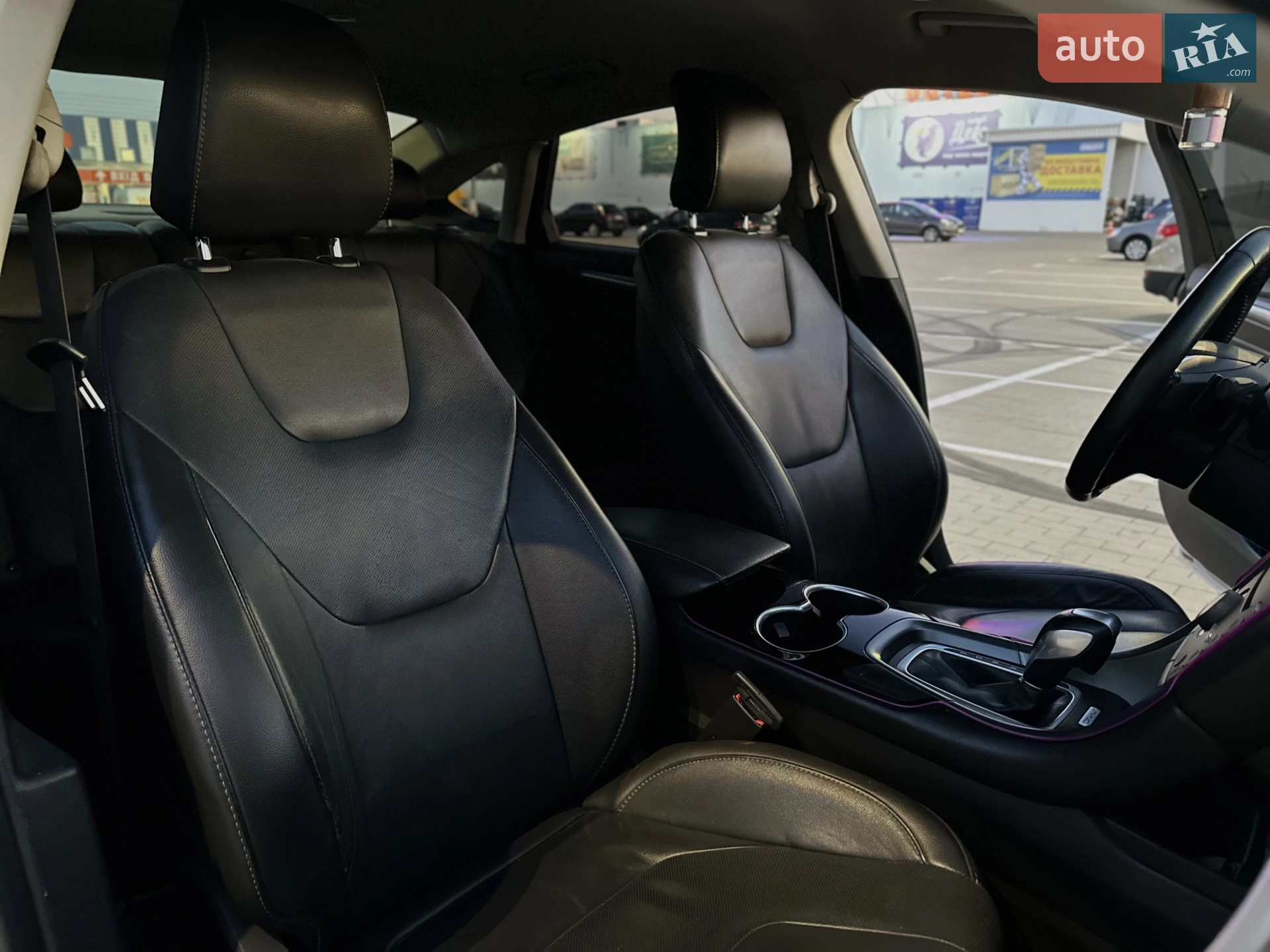 2016 Ford Fusion - мініатюра 23