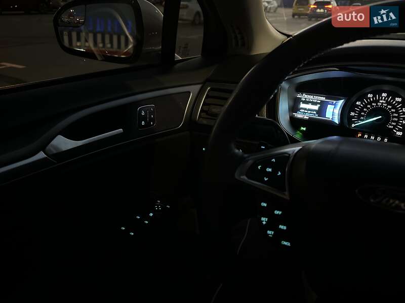 Седан Ford Fusion 2016 в Киеве