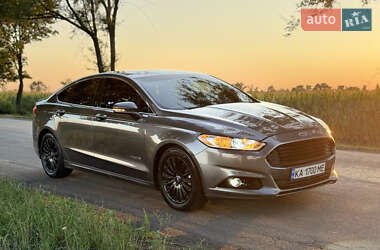 Седан Ford Fusion 2013 в Києві