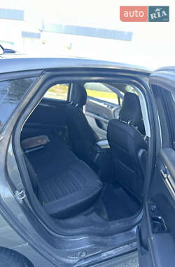 Седан Ford Fusion 2014 в 