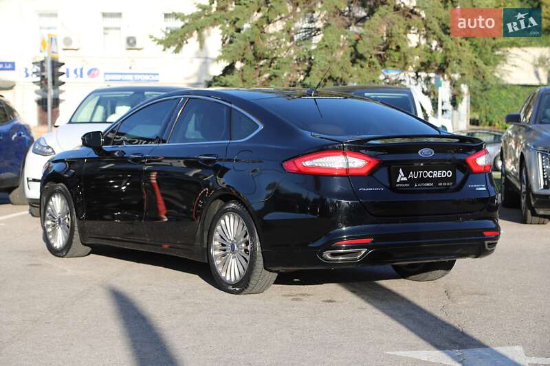 Седан Ford Fusion 2016 в Харкові