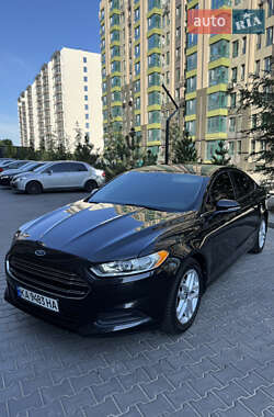 Седан Ford Fusion 2013 в Киеве