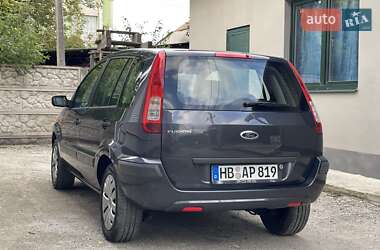 Хэтчбек Ford Fusion 2008 в 