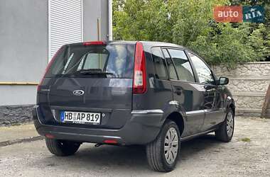 Хэтчбек Ford Fusion 2008 в 