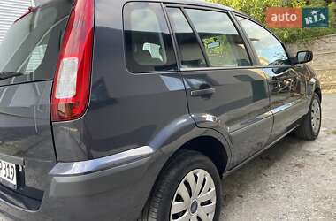 Хэтчбек Ford Fusion 2008 в 