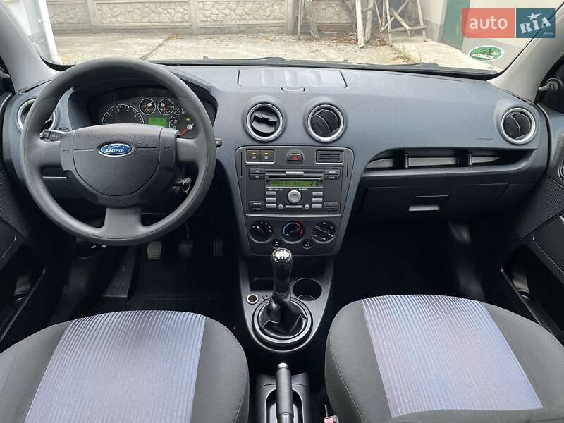 Хетчбек Ford Fusion 2008 в Вінниці