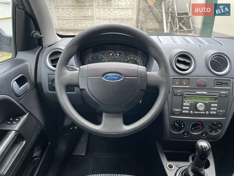 Хетчбек Ford Fusion 2008 в Вінниці