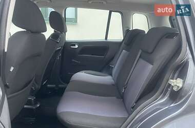 Хэтчбек Ford Fusion 2008 в 